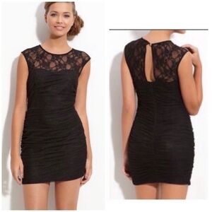 Black Lace En Creme Illusion Ruched Mini Dress Bodycon Black Size Medium
